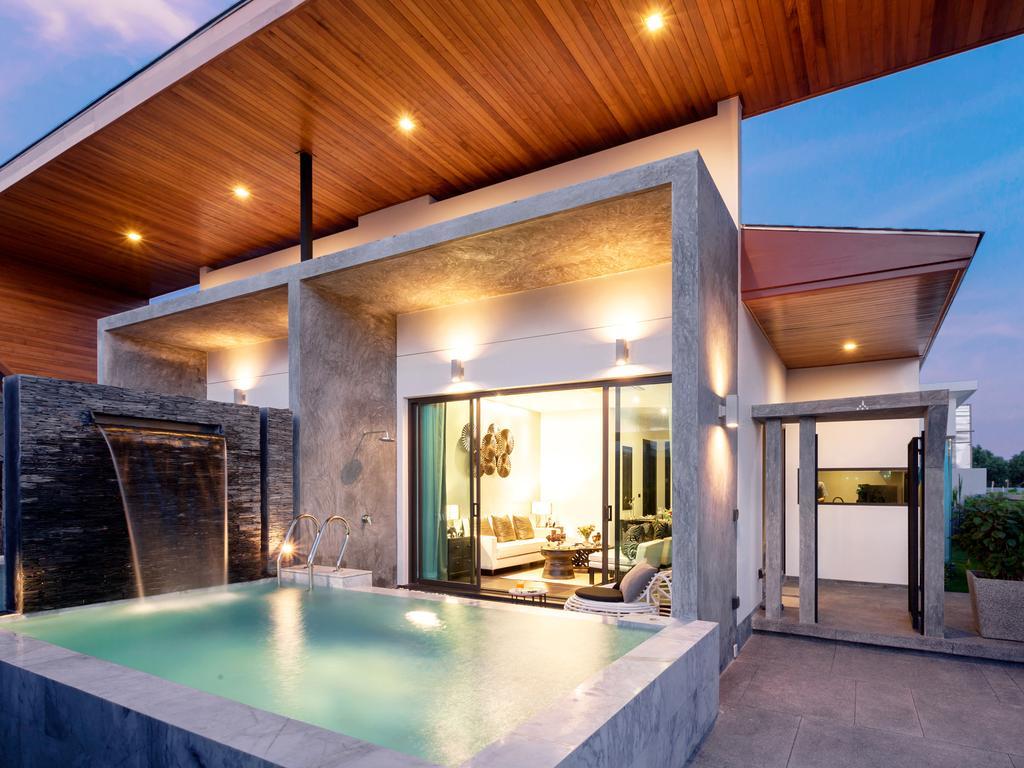 The 8 Pool Villa Чалонг Стая снимка
